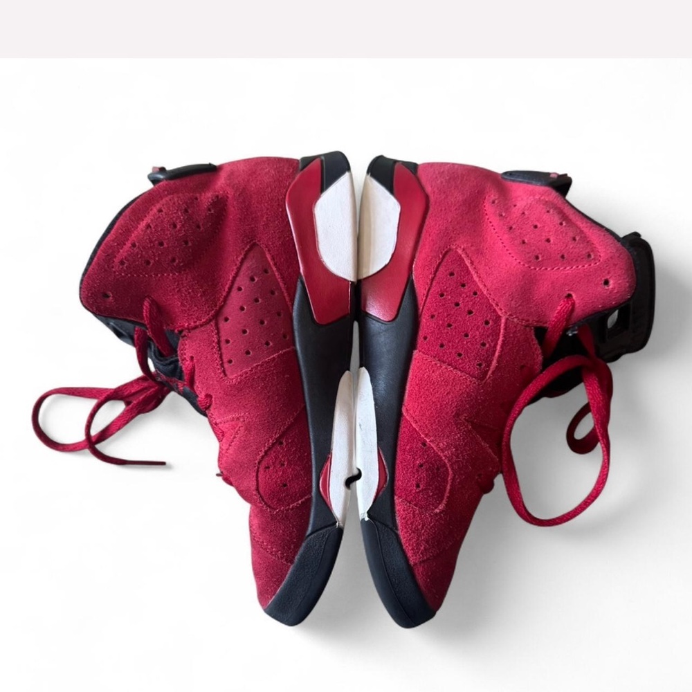 Kids Jordan 6 Size 2Y Toro Bravo